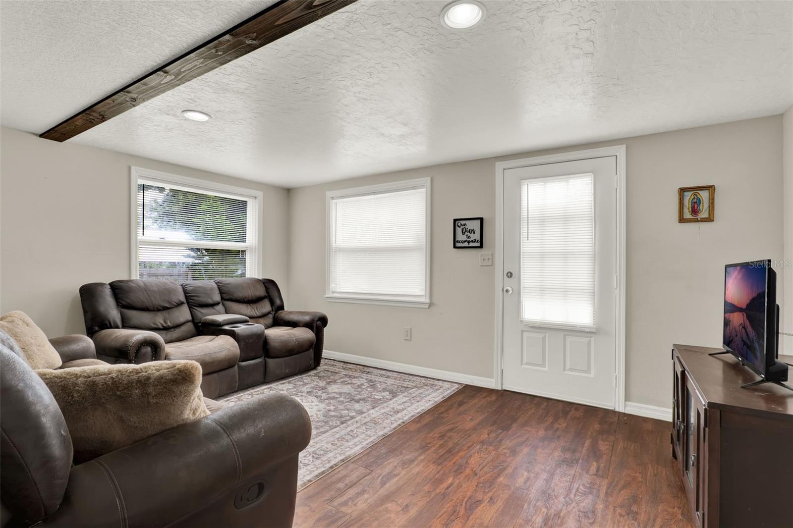 30137 Orange Ave, Sorrento, FL 32776 photo