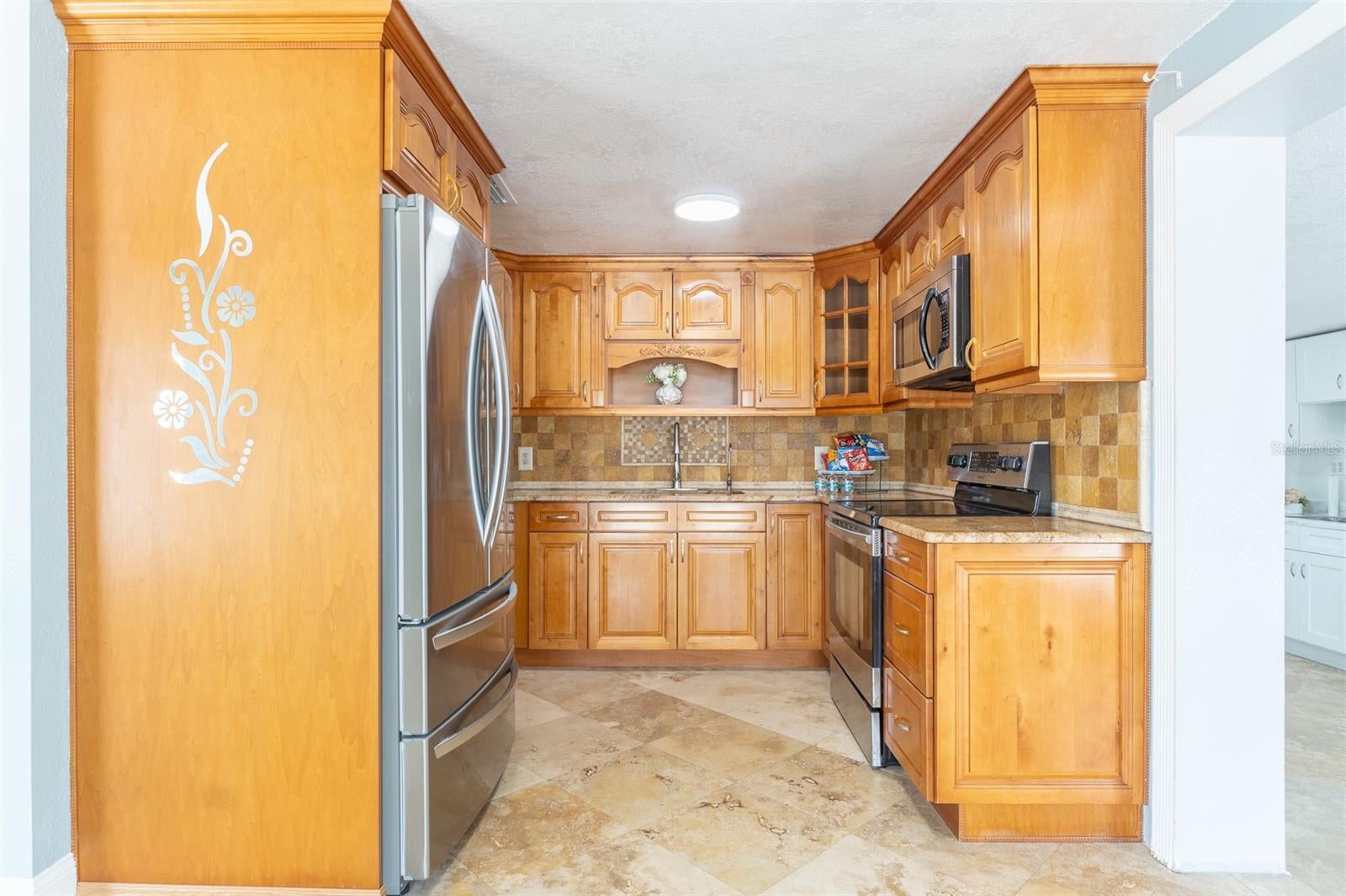 4540 W Jean St, Tampa, FL 33614 photo