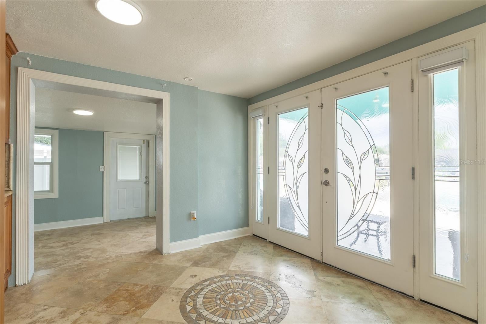 4540 W Jean St, Tampa, FL 33614 photo