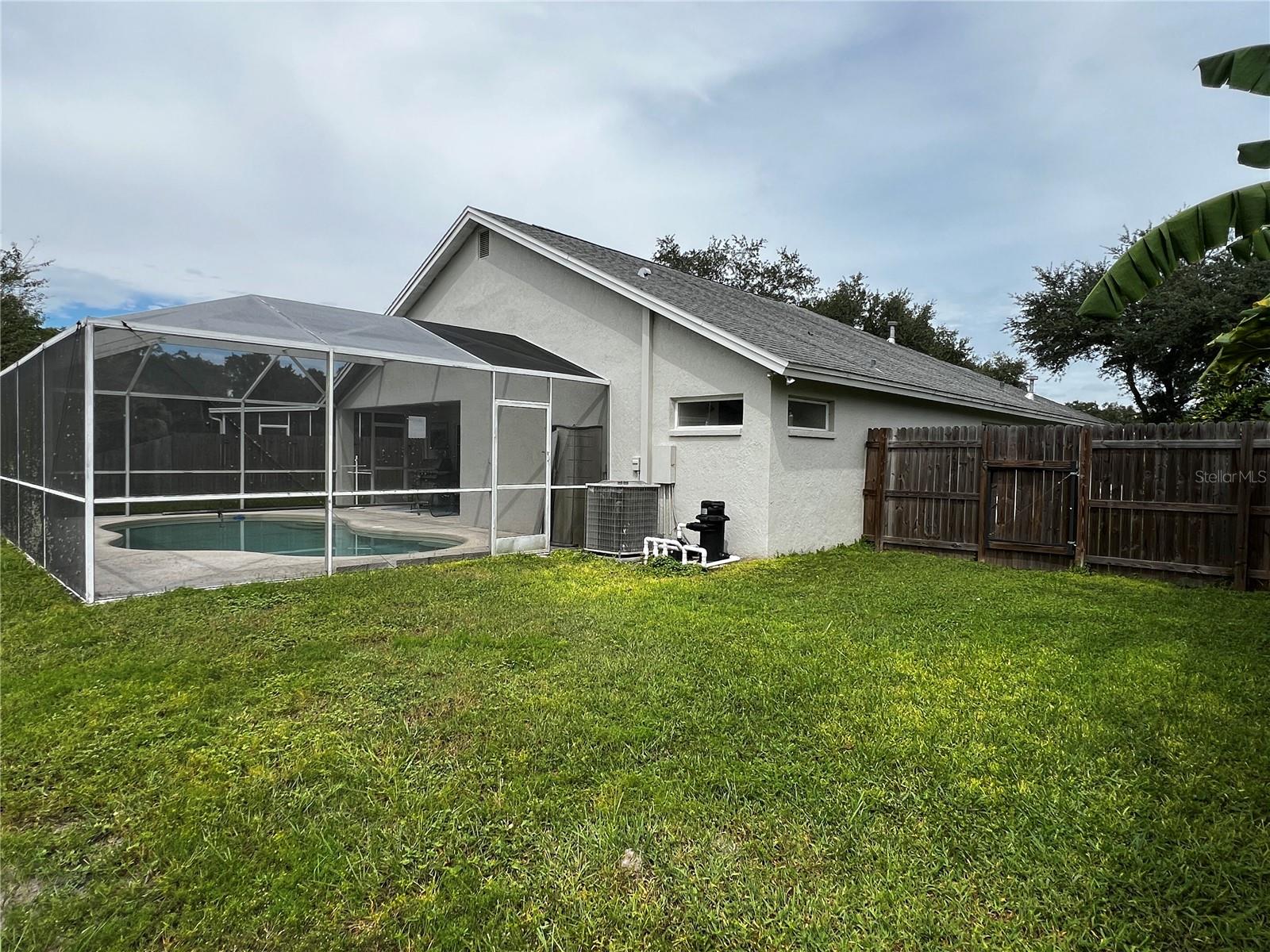 27606 Sky Lake Cir, Wesley Chapel, FL 33544 photo