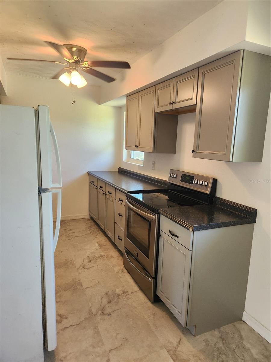 232 E Washingtonia St, Lake Placid, FL 33852 photo
