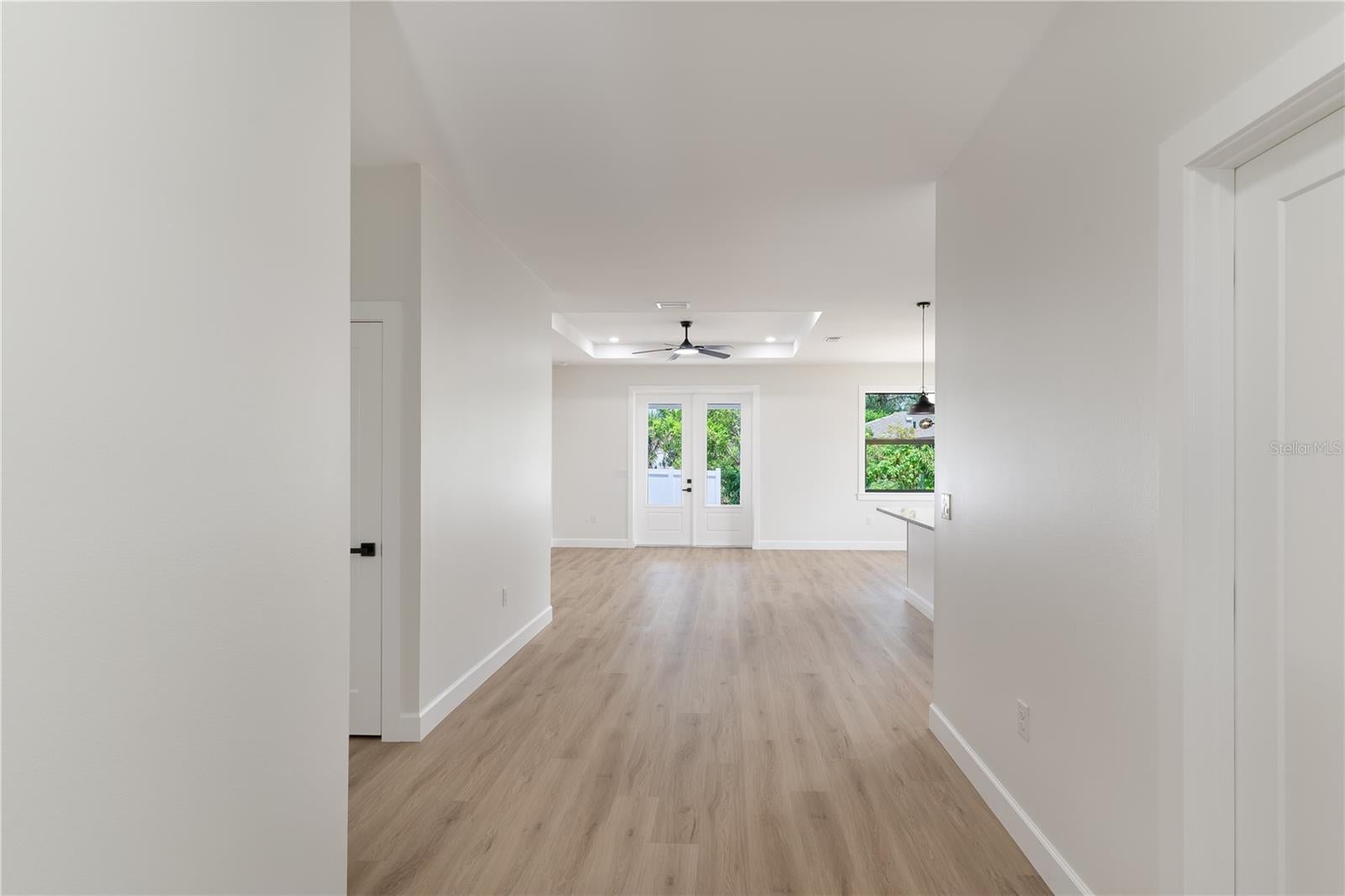 923 Cumberland Rd, Venice, FL 34293 photo