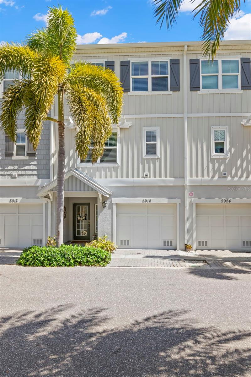 5918 Anchorage Way, Saint Petersburg, FL 33712 photo
