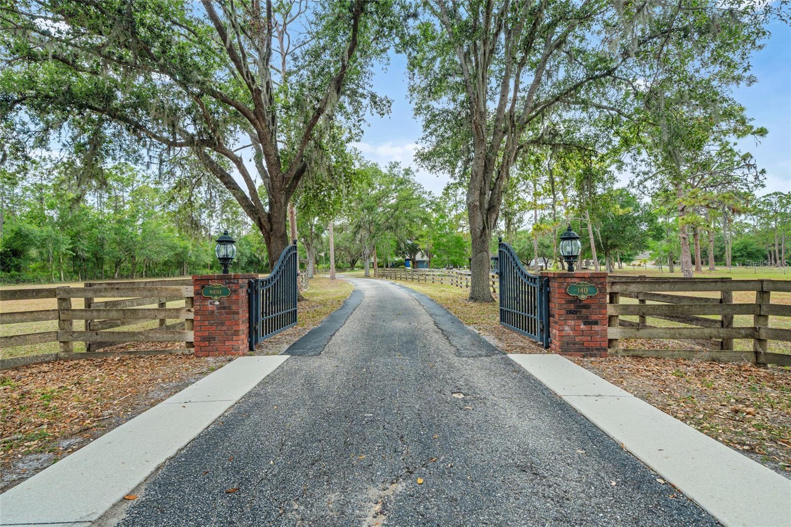 140 Cowpen Ln, Sarasota, FL 34240 photo