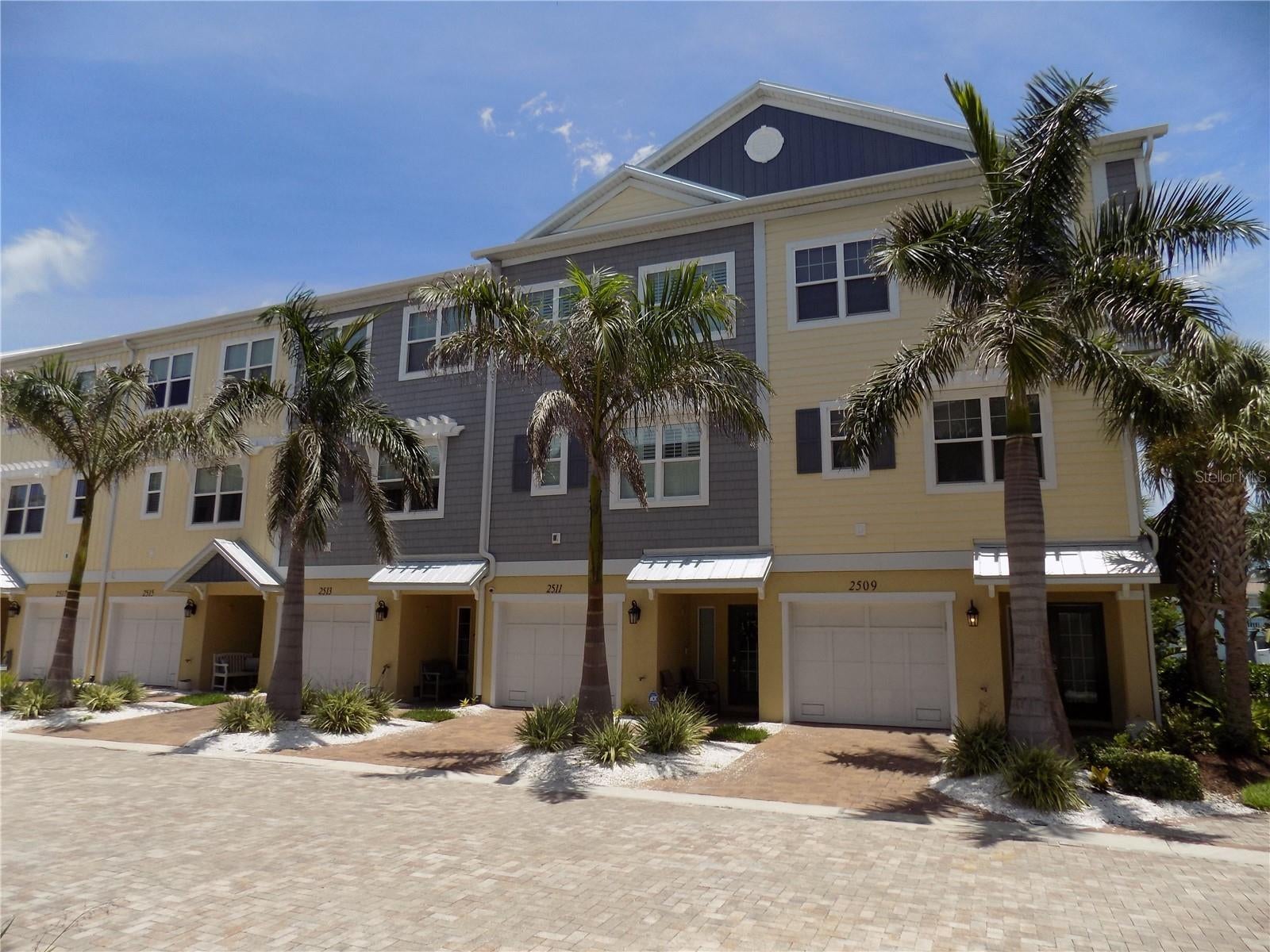 2511 Coral Ct, Indian Rocks Beach, FL 33785 photo