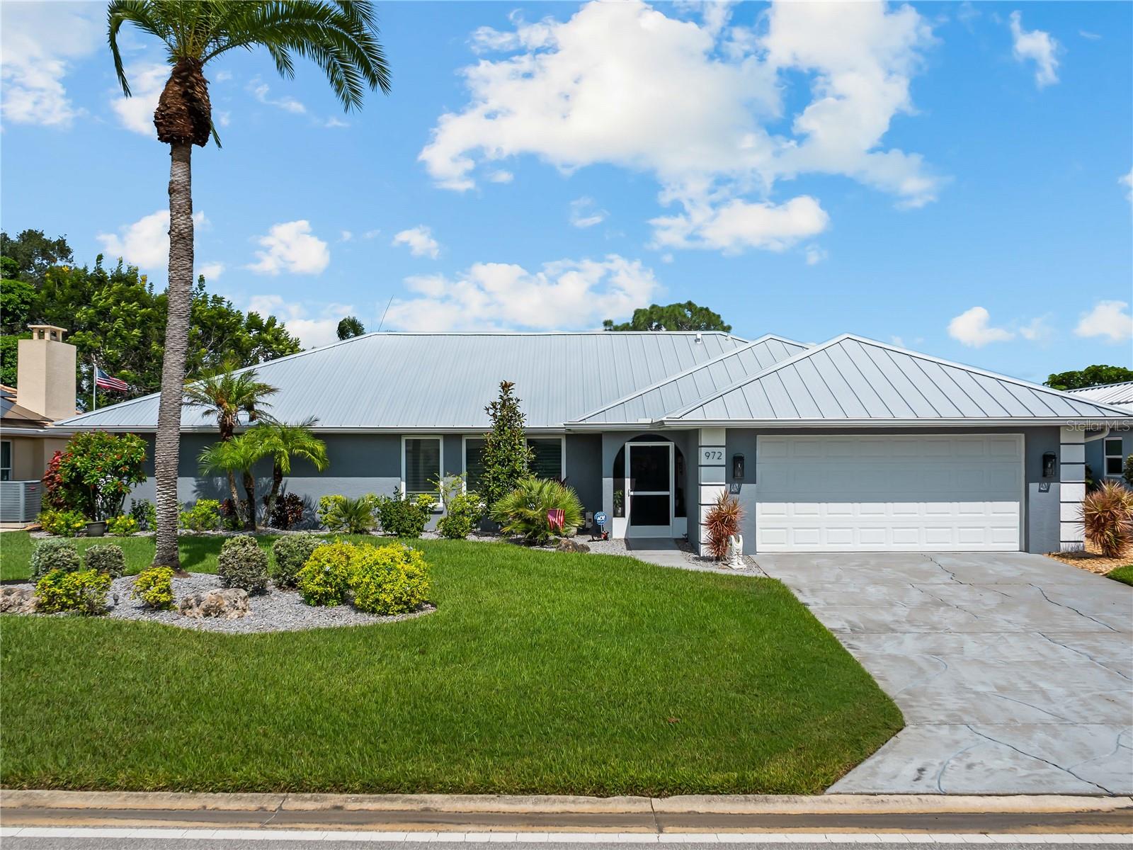 972 E Gondola Dr, Venice, FL 34293 photo