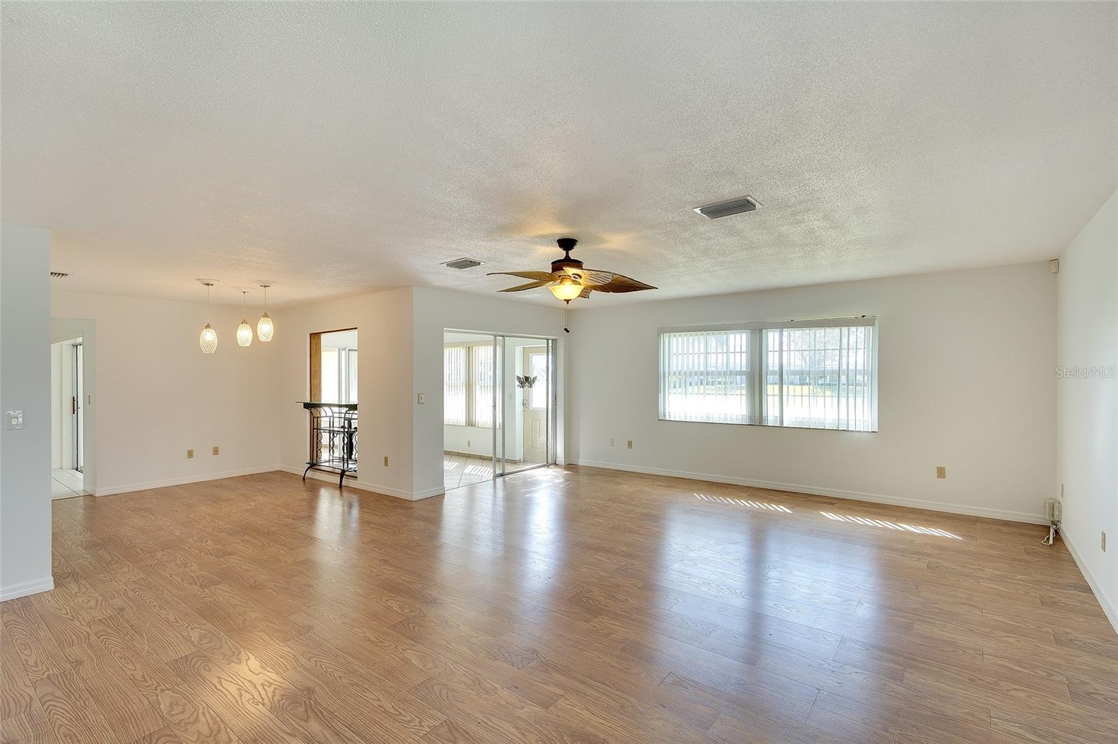 6517 10 Ave, Bradenton, FL 34209 photo