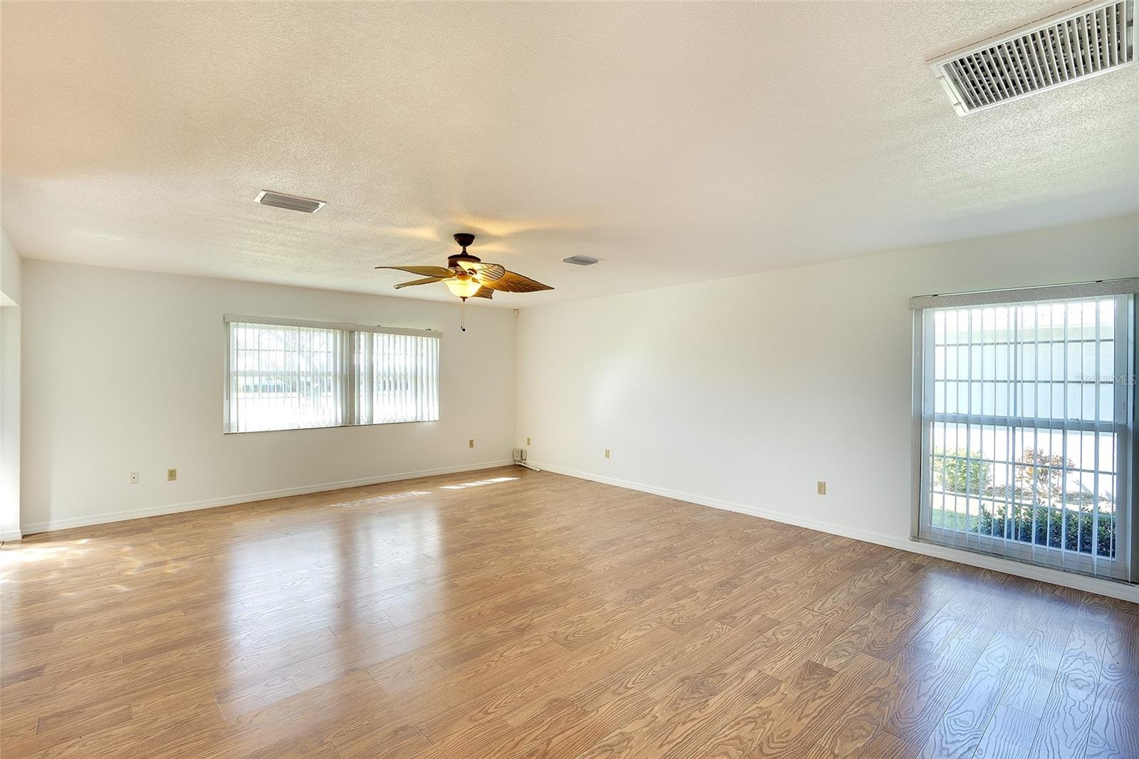6517 10 Ave, Bradenton, FL 34209 photo