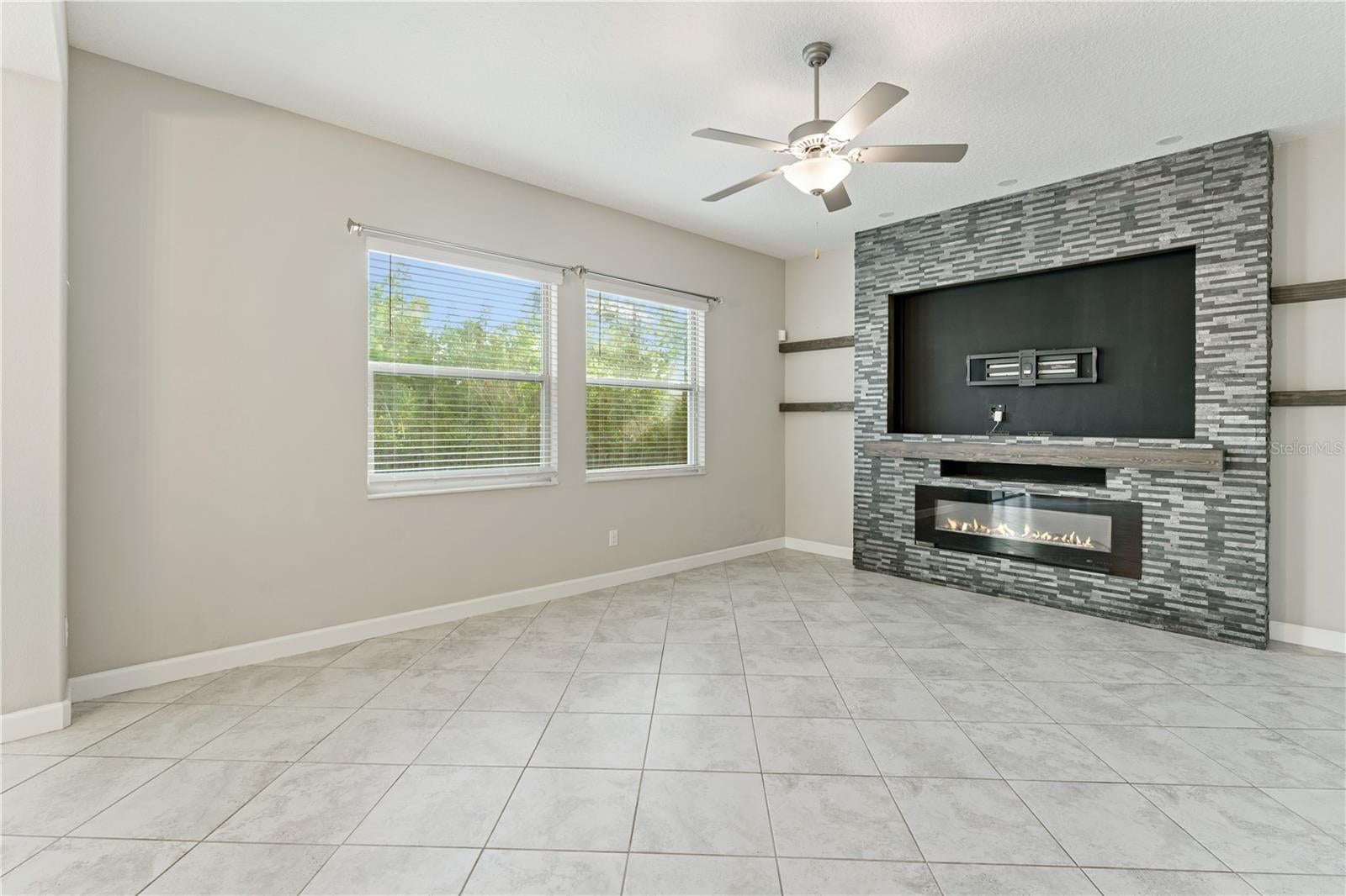 3123 Hilliard Dr, Wesley Chapel, FL 33543 photo