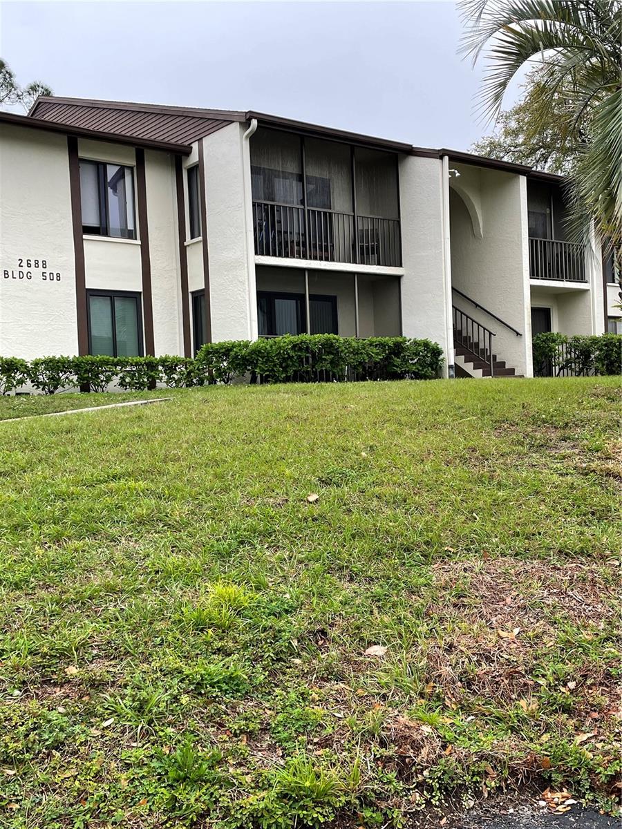 2688 Pine Ridge Way, Palm Harbor, FL 34684