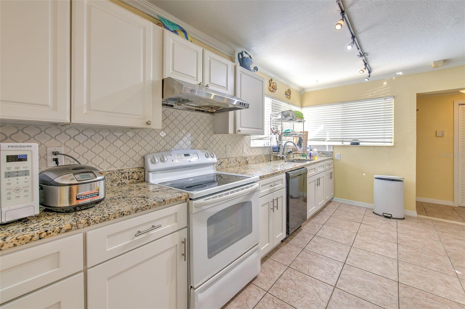 5415 Mile Blvd, Port Richey, FL 34668 photo