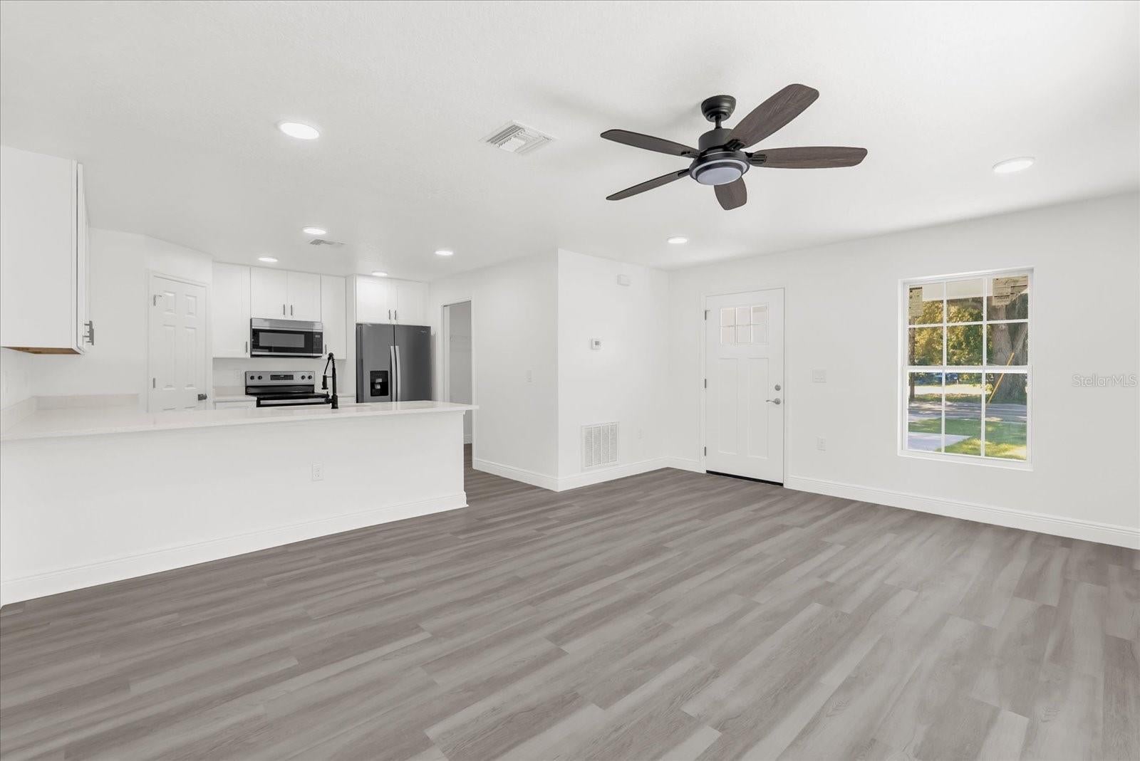 1212 W 16 St, Sanford, FL 32771 photo