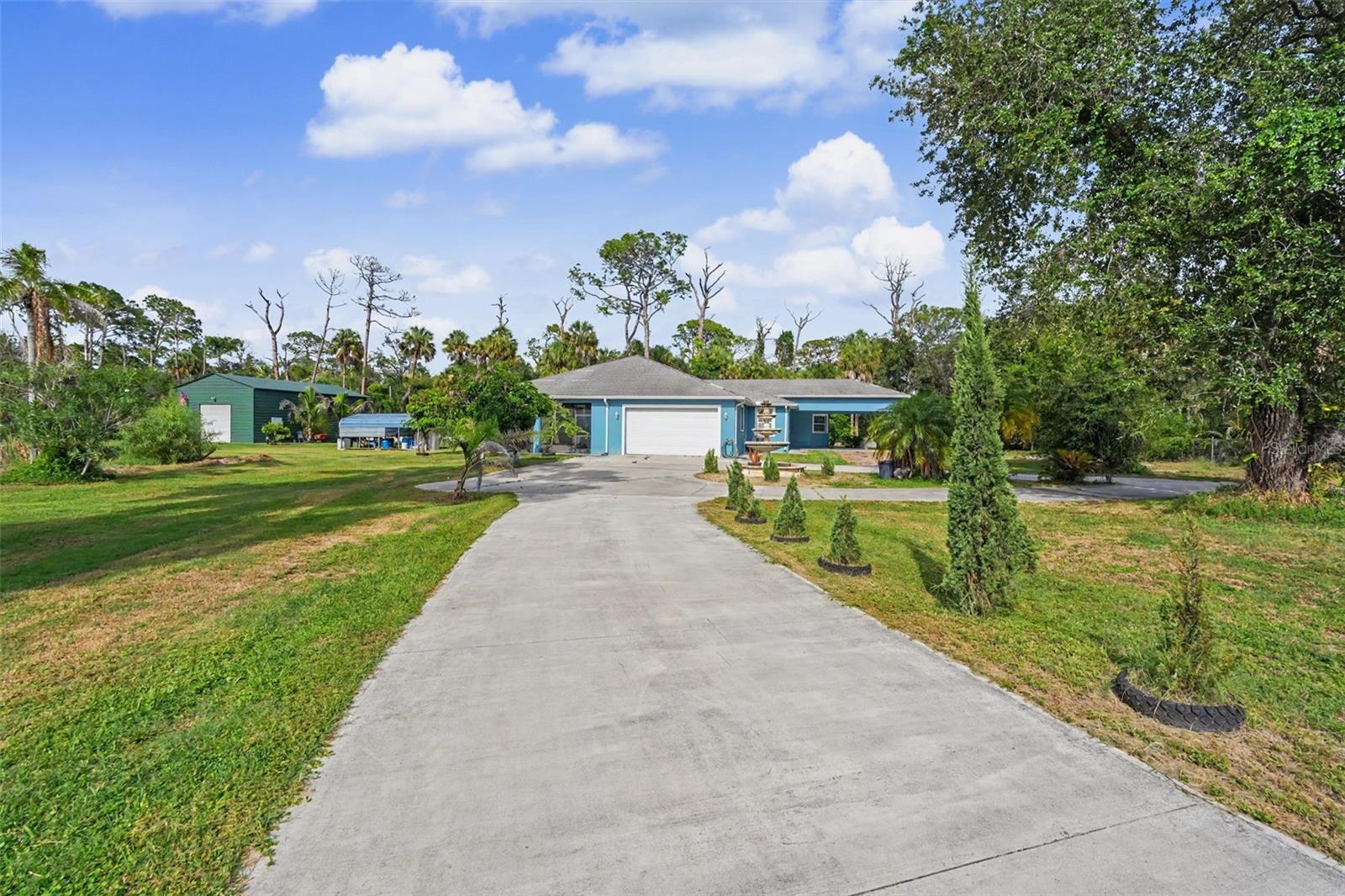 2007 61 St, Sarasota, FL 34243
