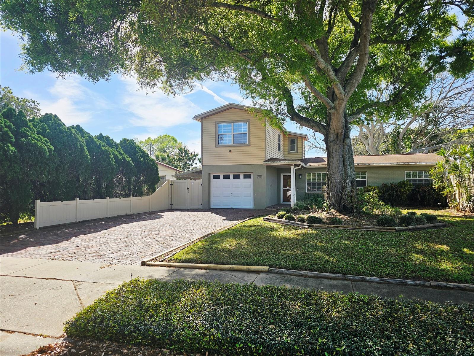 5564 63 Way, Saint Petersburg, FL 33709