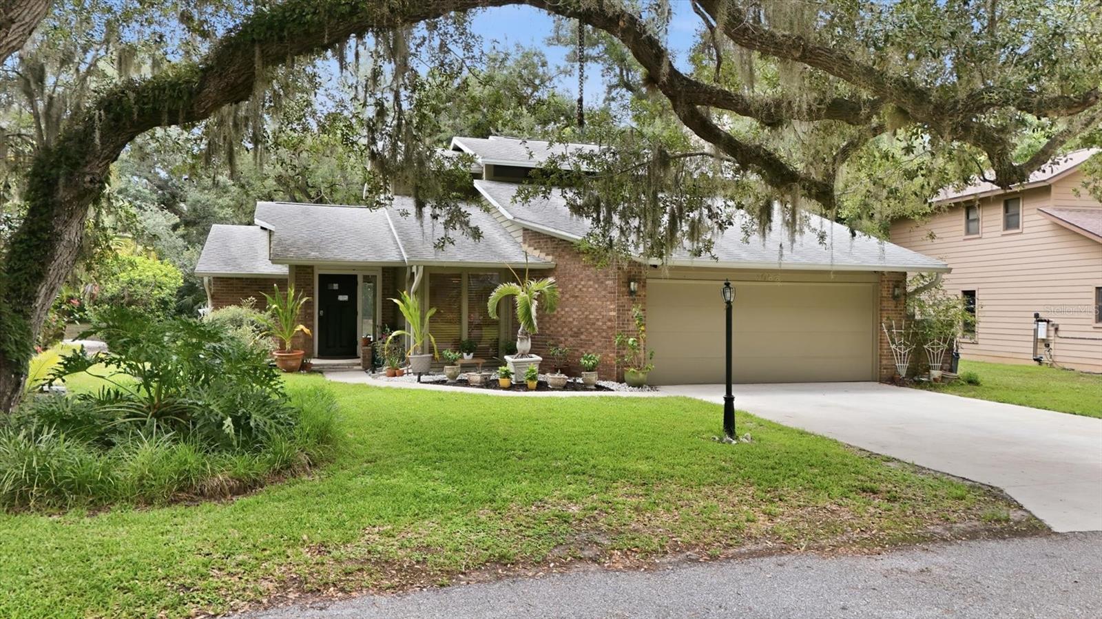 1063 Greystone Ln, Sarasota, FL 34232 photo