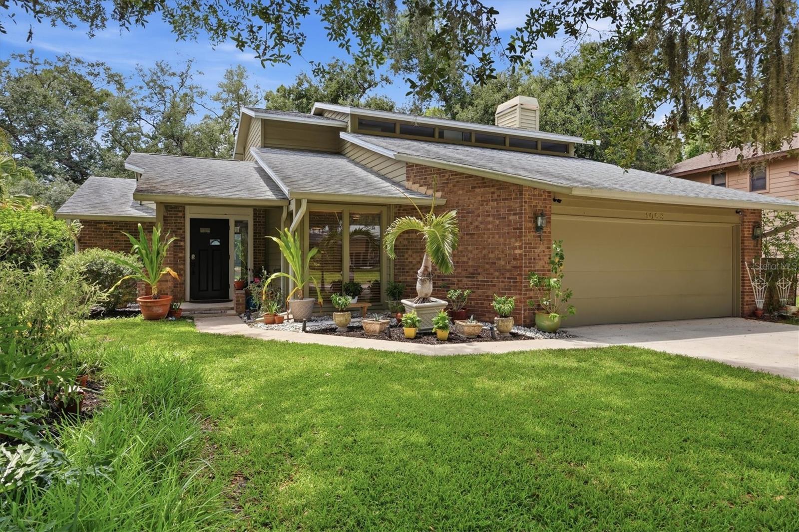 1063 Greystone Ln, Sarasota, FL 34232 photo