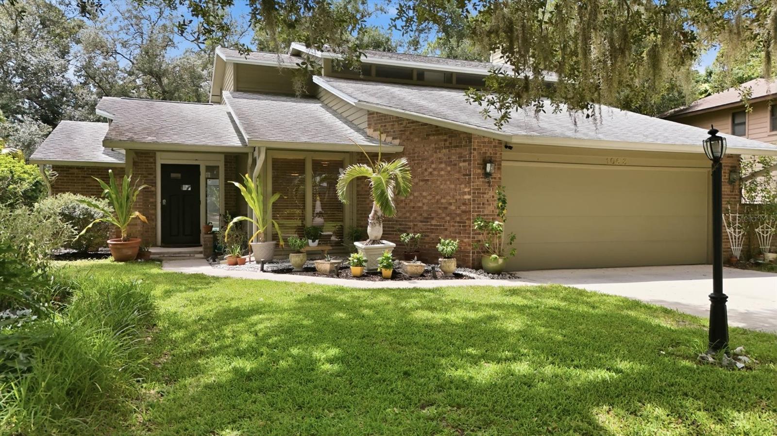 1063 Greystone Ln, Sarasota, FL 34232 photo