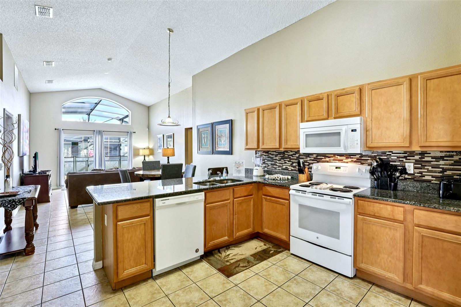 151 Hideaway Beach Ln, Kissimmee, FL 34746 photo
