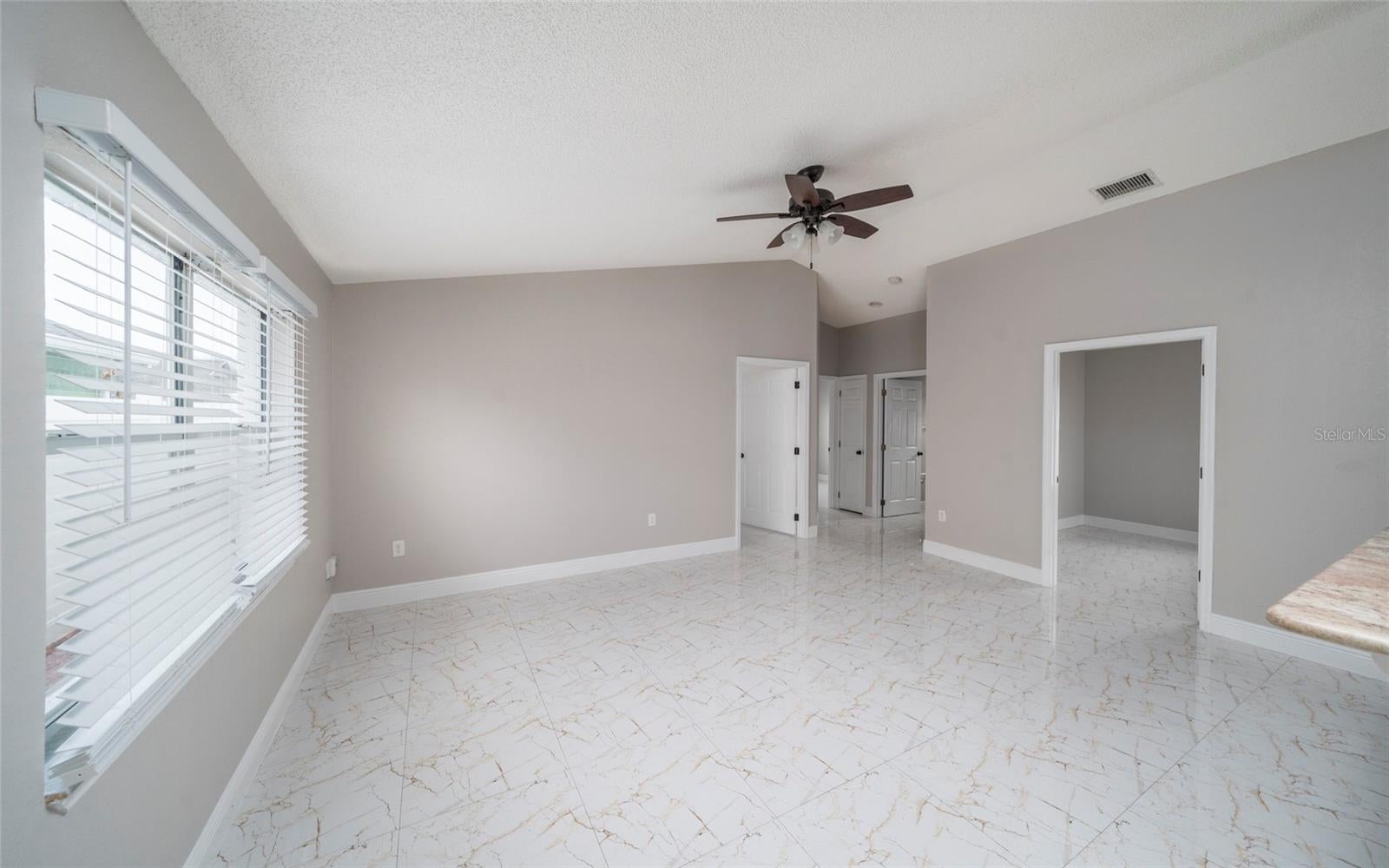 10201 Vista Cove Ln, Orlando, FL 32825 photo