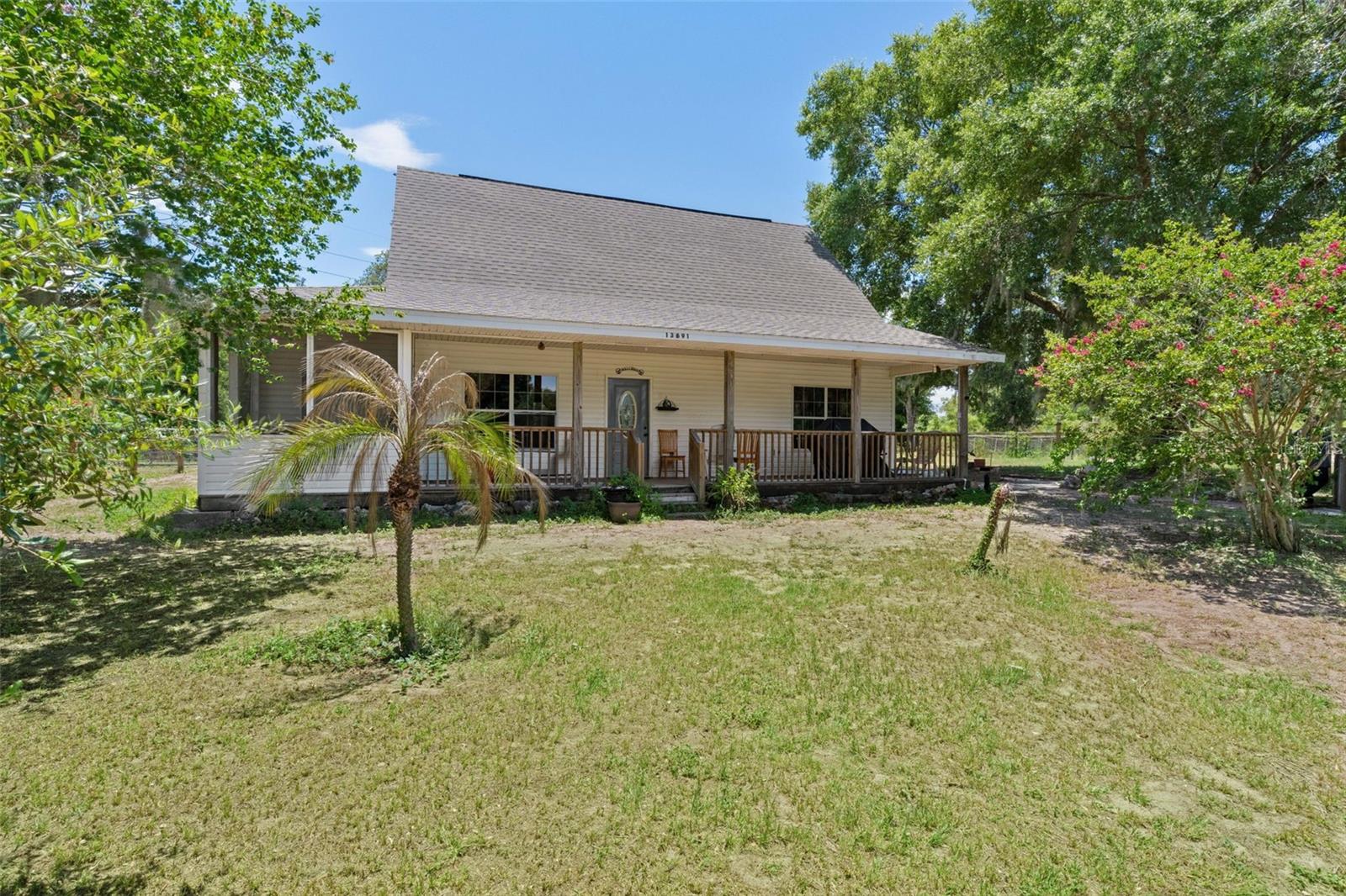 13691 S Highway 25, Eastlake Weir, FL 32133 photo