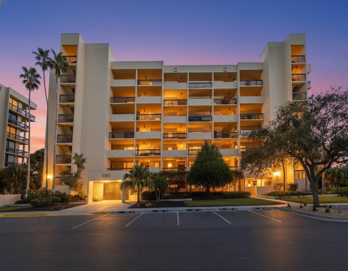 1065 Gulf Of Mexico Dr #305, Longboat Key, FL 34228 photo