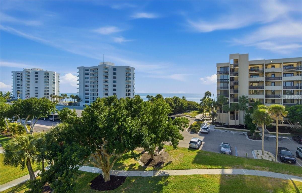 1065 Gulf Of Mexico Dr #305, Longboat Key, FL 34228 photo