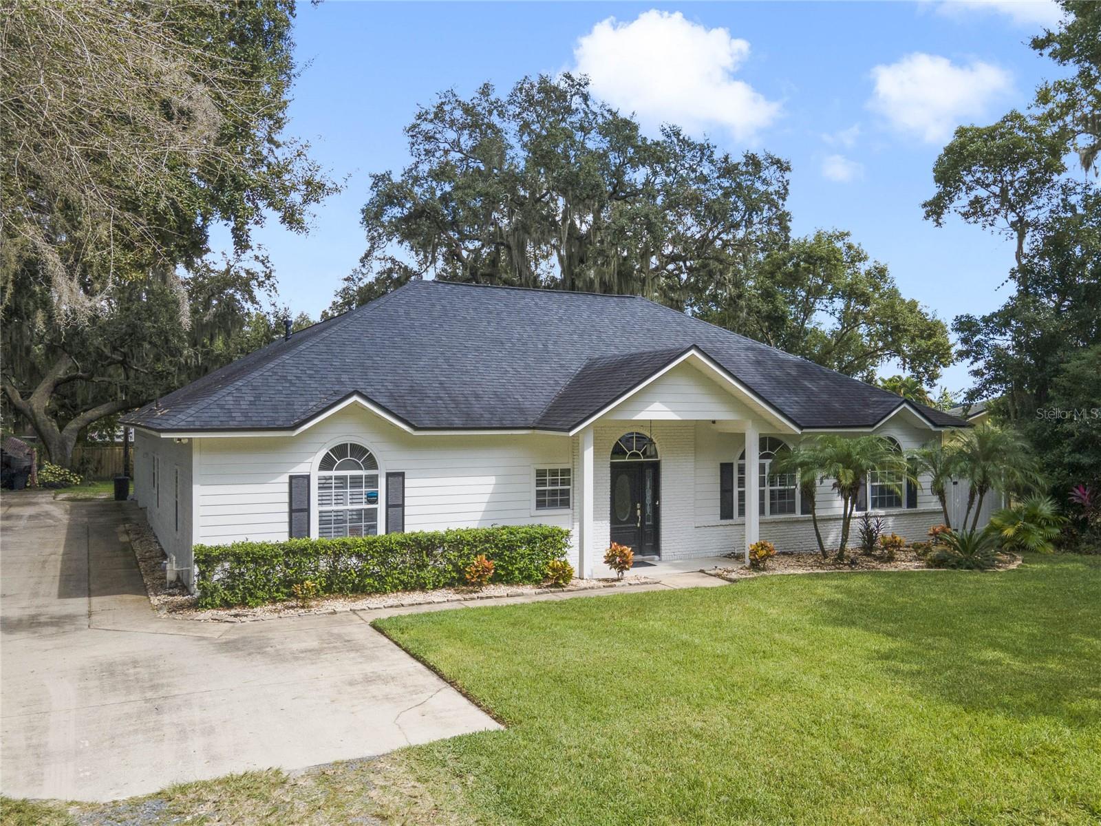 715 Magnolia St, Windermere, FL 34786 photo