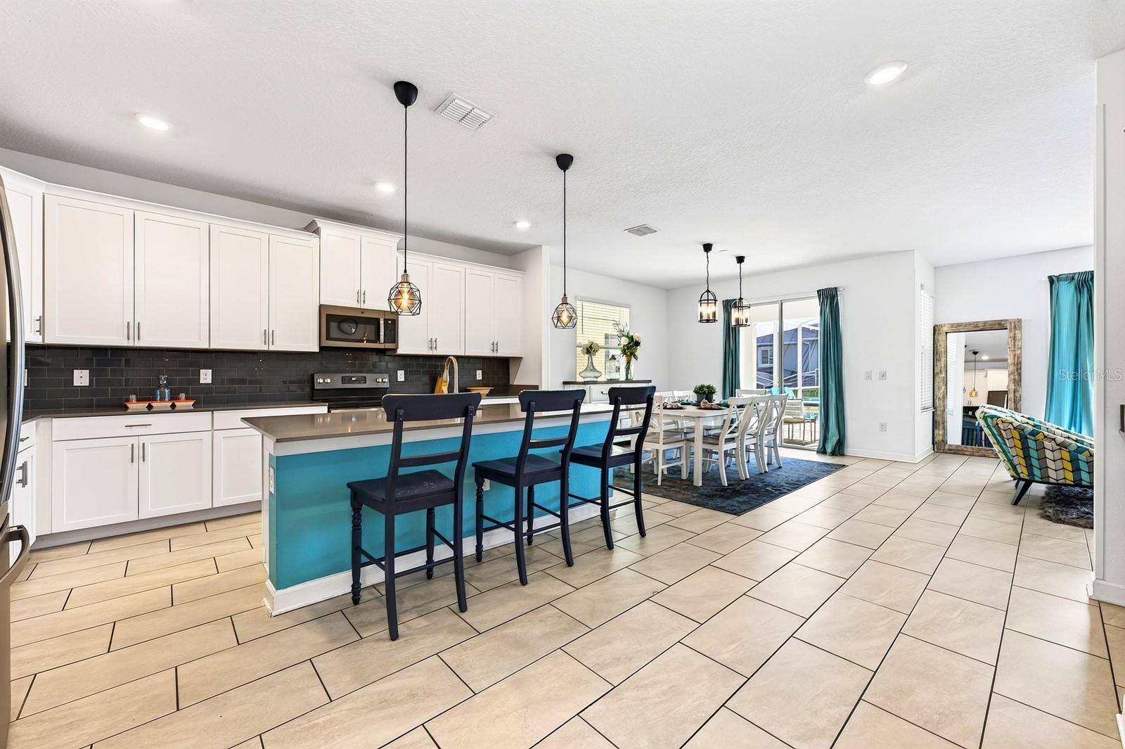 1045 Leader St, Davenport, FL 33896 photo