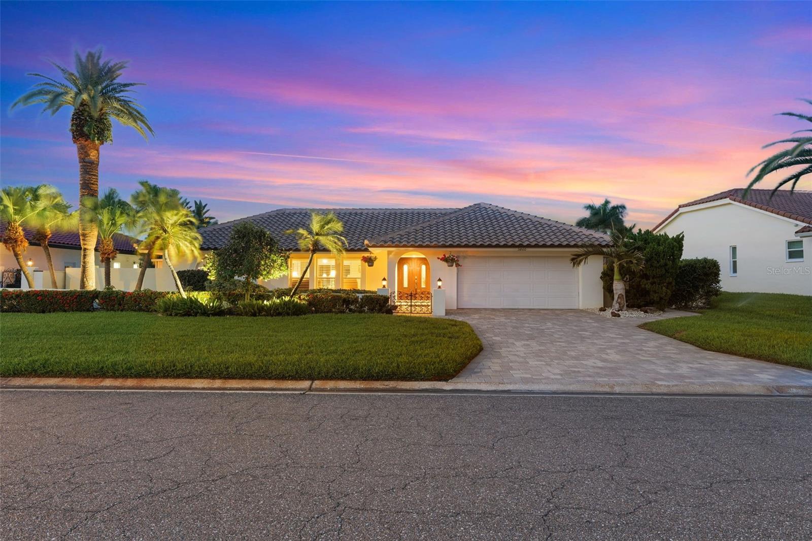 5860 Leeland St, Saint Petersburg, FL 33715