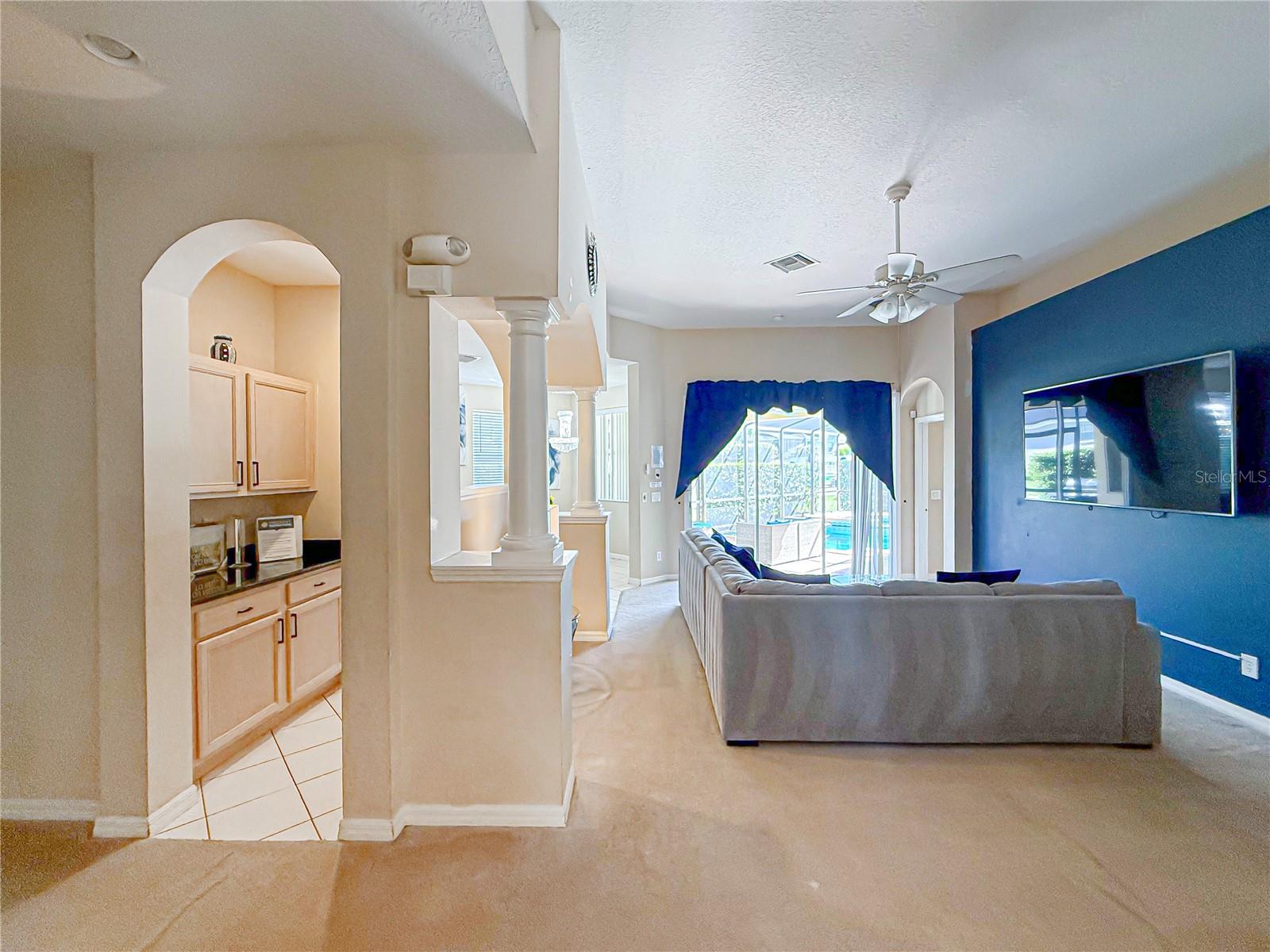 214 Tupelo Cir, Davenport, FL 33897 photo