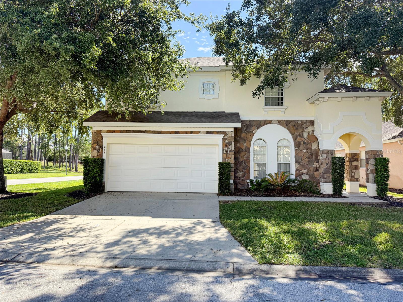 214 Tupelo Cir, Davenport, FL 33897