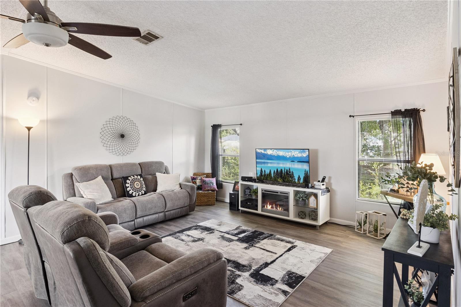 5707 E Lake Fox Dr, Winter Haven, FL 33884 photo