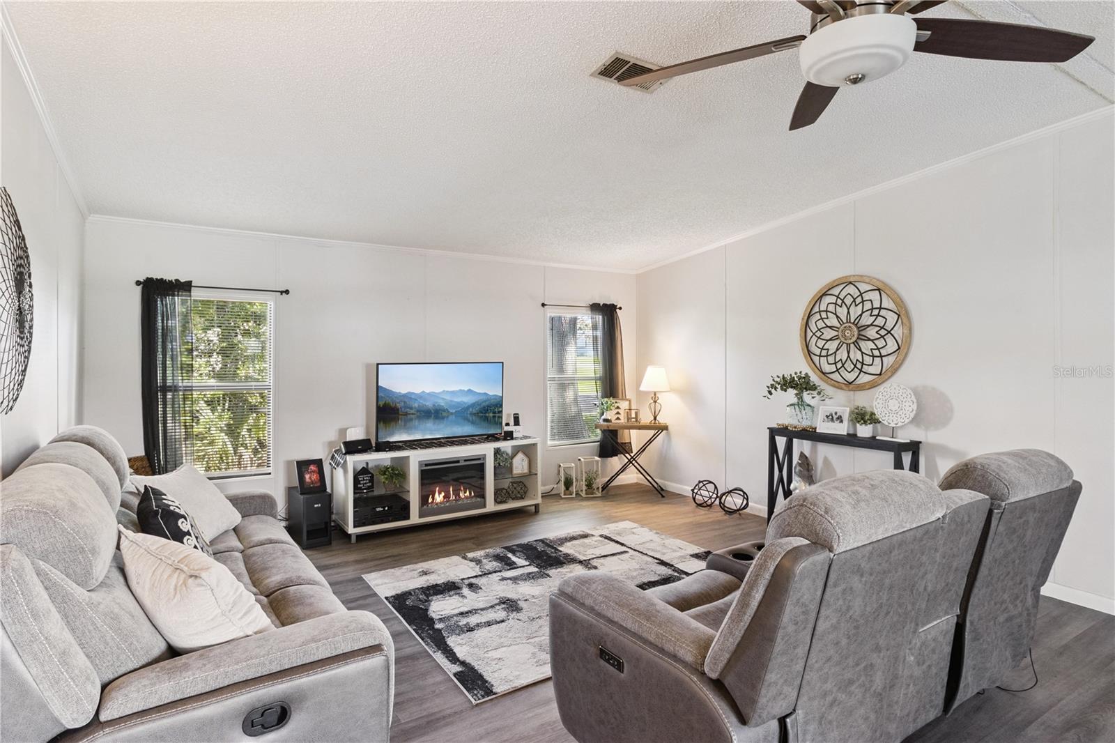 5707 E Lake Fox Dr, Winter Haven, FL 33884 photo