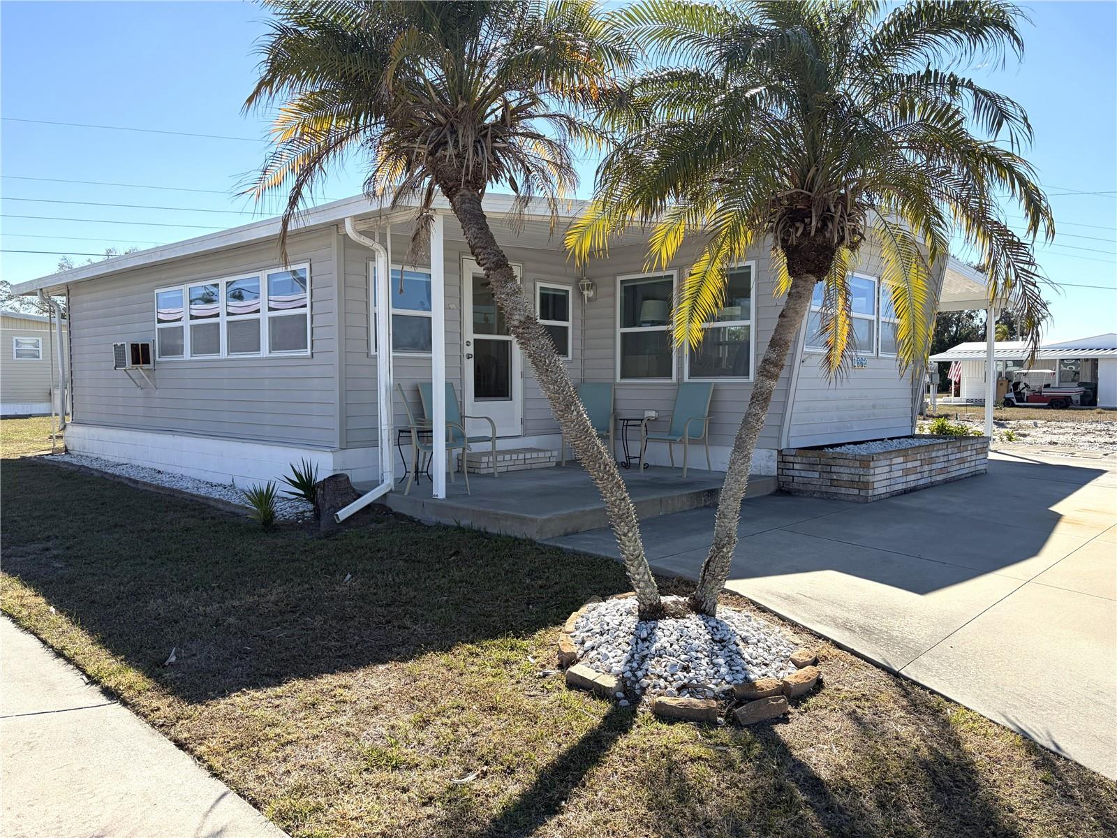 1862 Palm Spring St, Sarasota, FL 34234 photo
