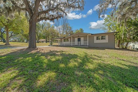 Single Family Residence in LEESBURG FL 211 SARA LANE.jpg