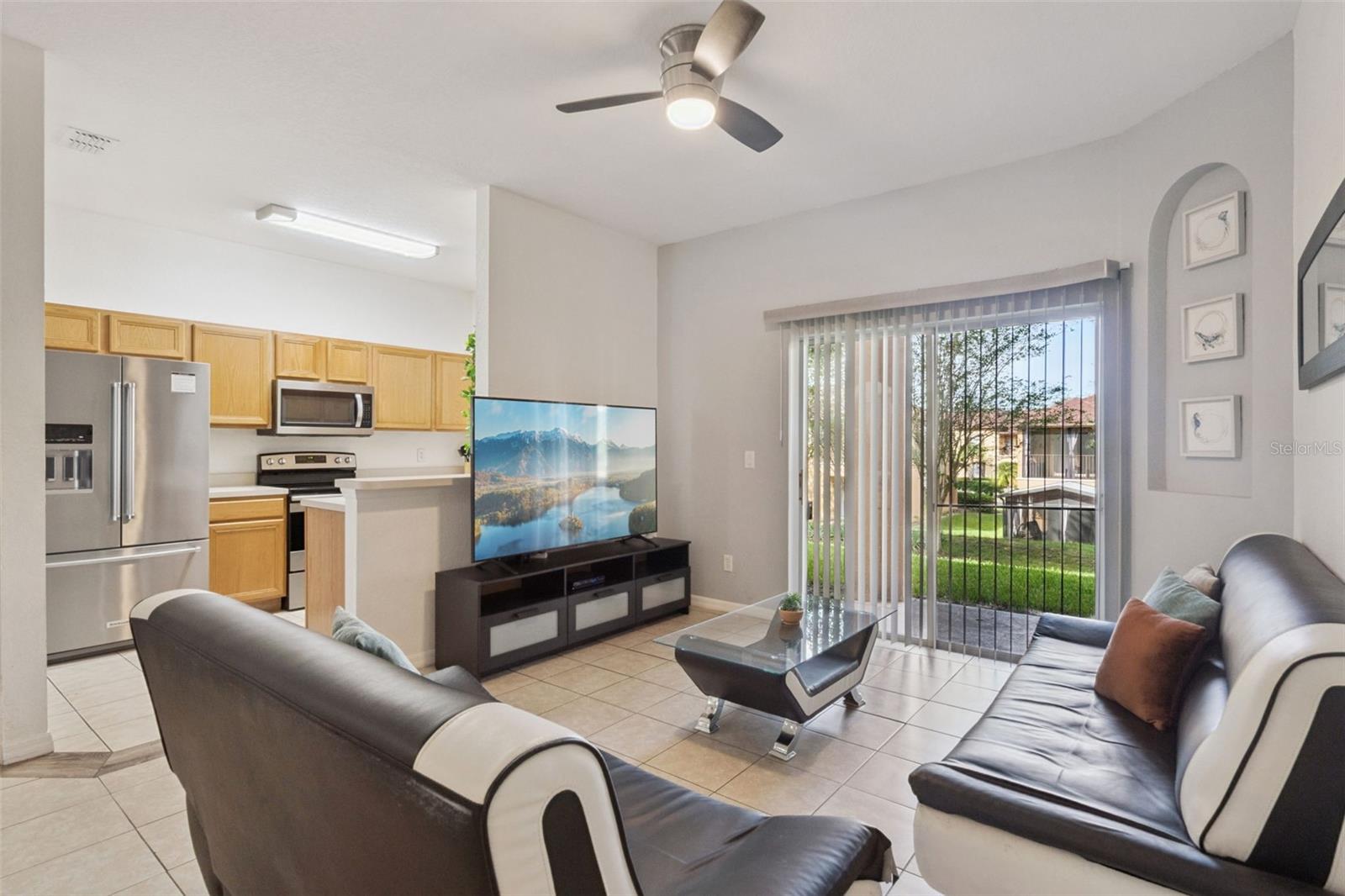 245 Cambria Ave, Davenport, FL 33897 photo