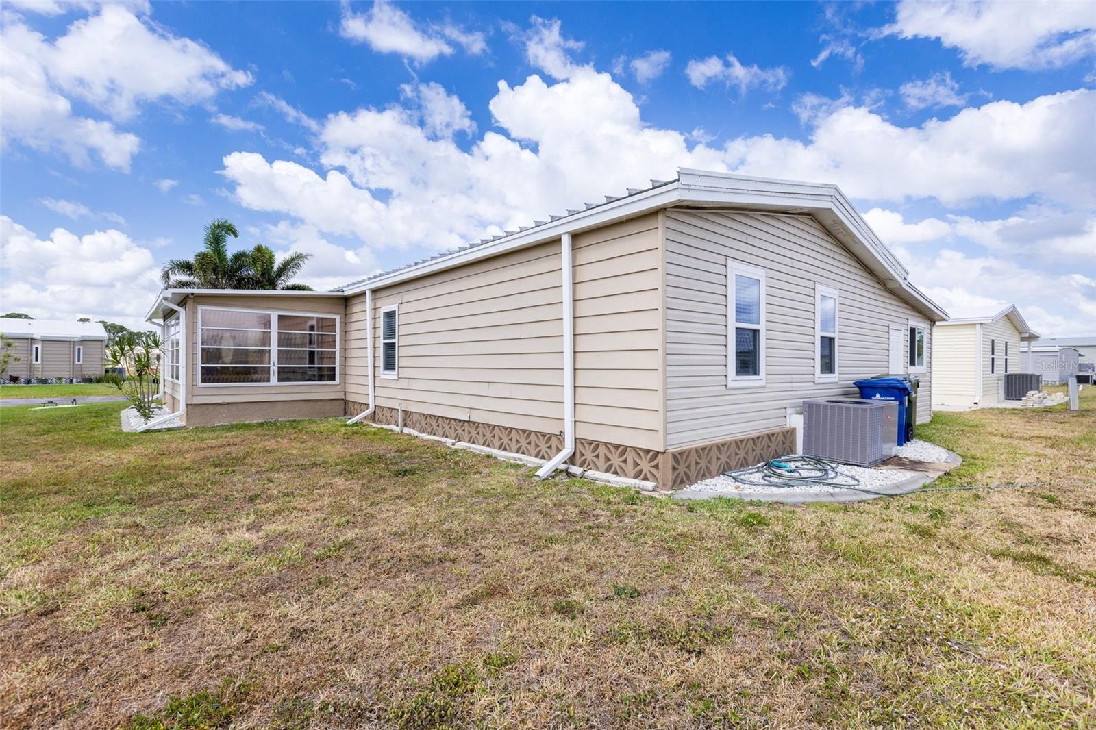 622 Lane Sala, North Port, FL 34287 photo