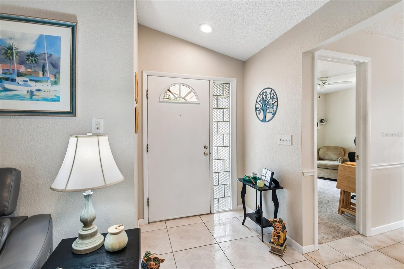 12596 93 Way, Largo, FL 33773 photo