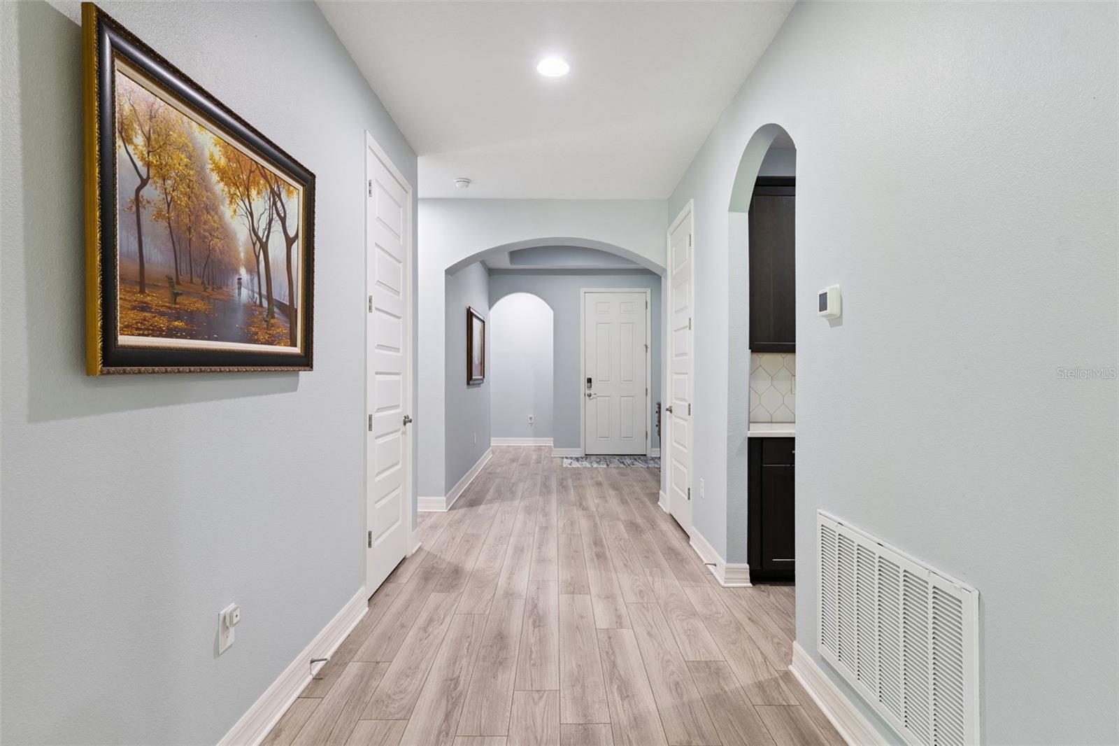 1060 Wood Dale Cir, Oviedo, FL 32765 photo