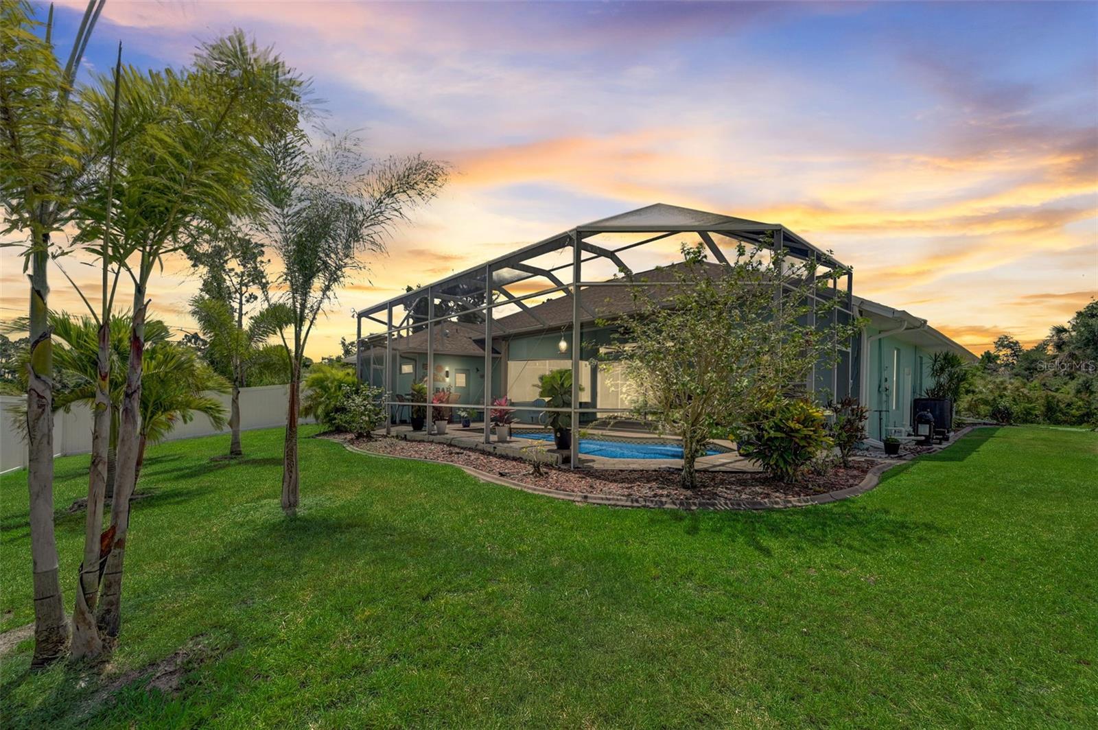 2459 Johannesberg Rd, North Port, FL 34288 photo