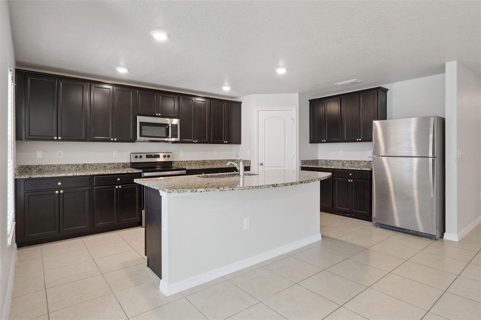 12023 Indian Grass Way, Leesburg, FL 34788 photo