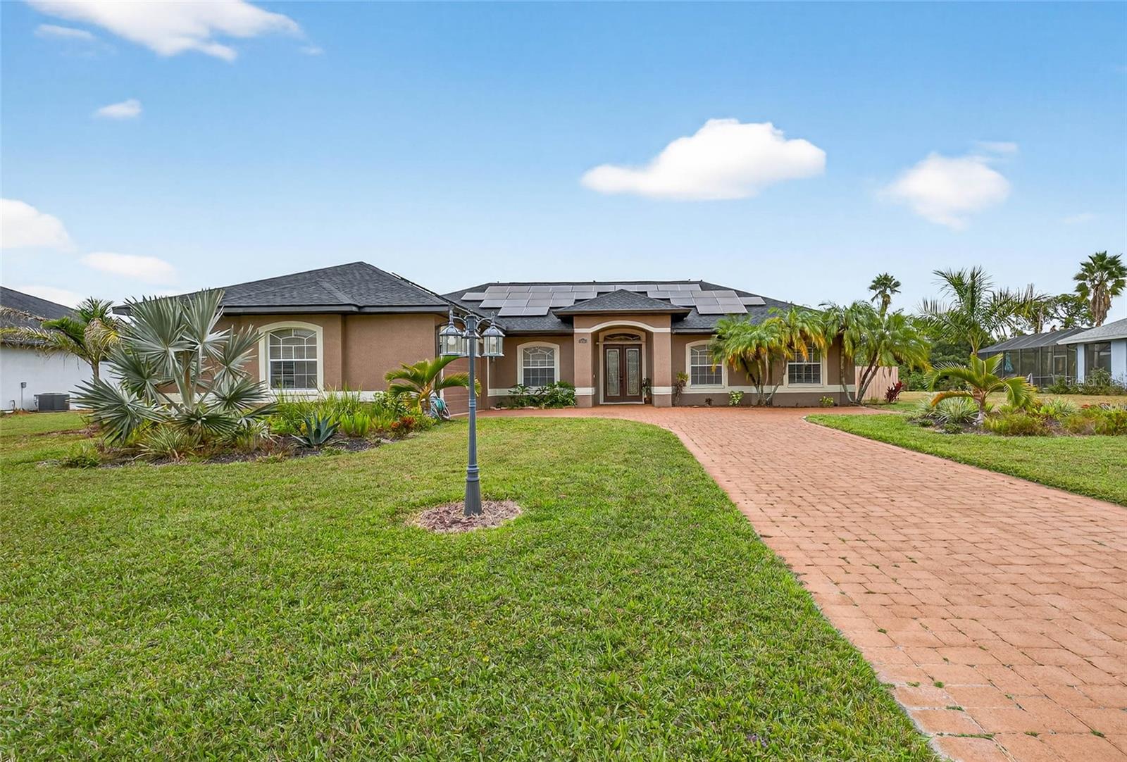 14743 1 Ave, Bradenton, FL 34212