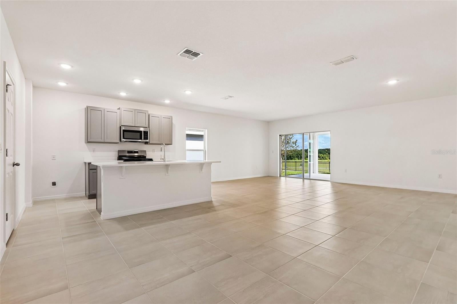 24550 Hodges Reserve Ave, Howey In The Hills, FL 34737 photo