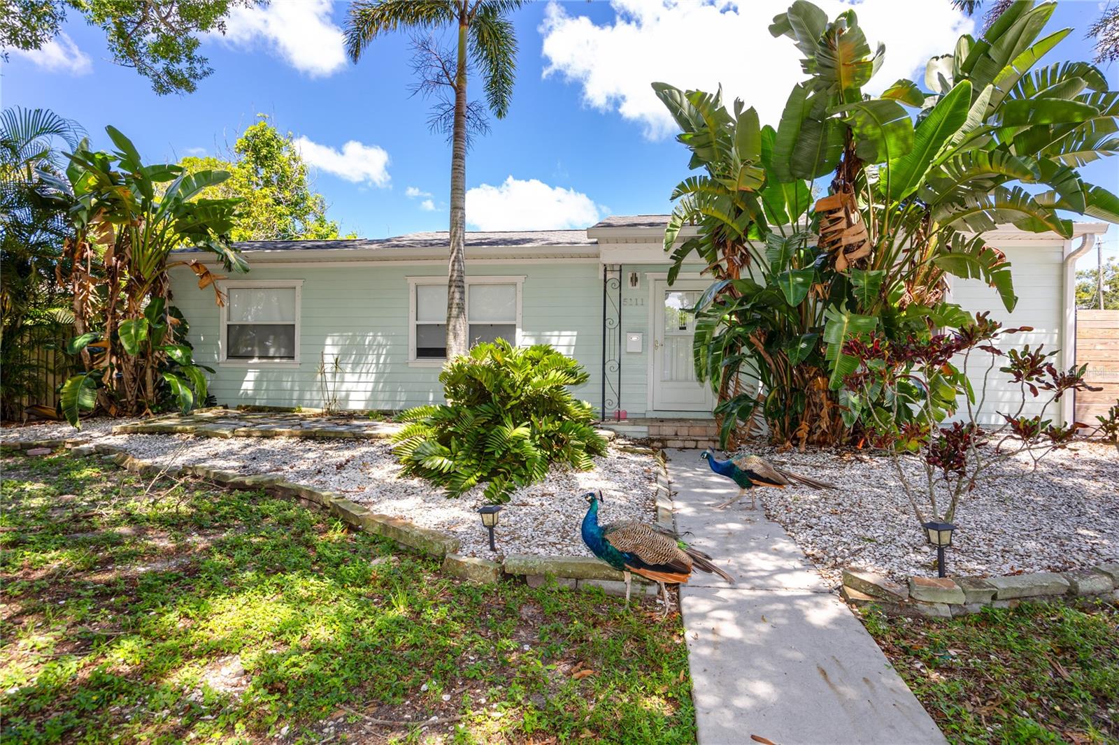 5111 28 Ave, Saint Petersburg, FL 33710