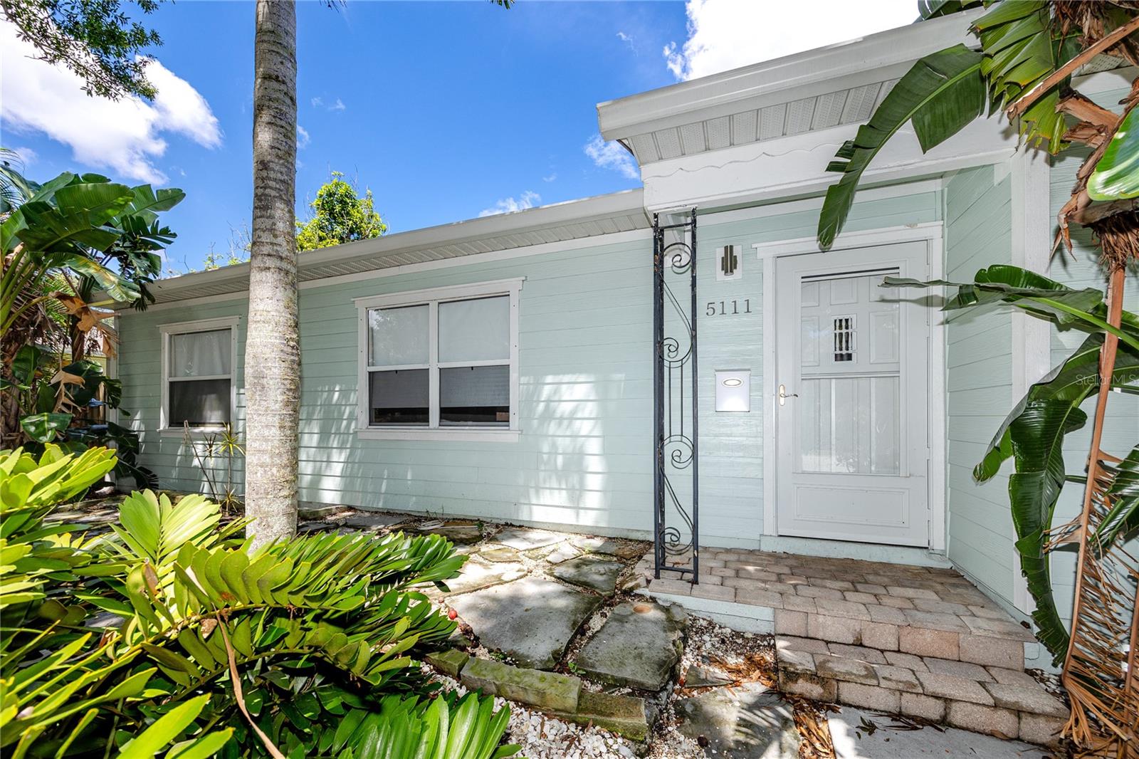 5111 28 Ave, Saint Petersburg, FL 33710 photo