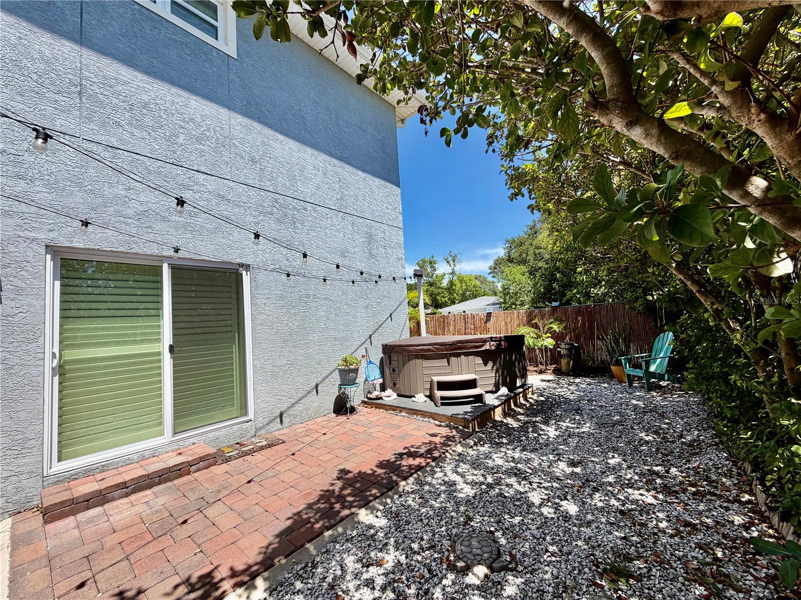 281 Ashley Ct, Dunedin, FL 34698 photo