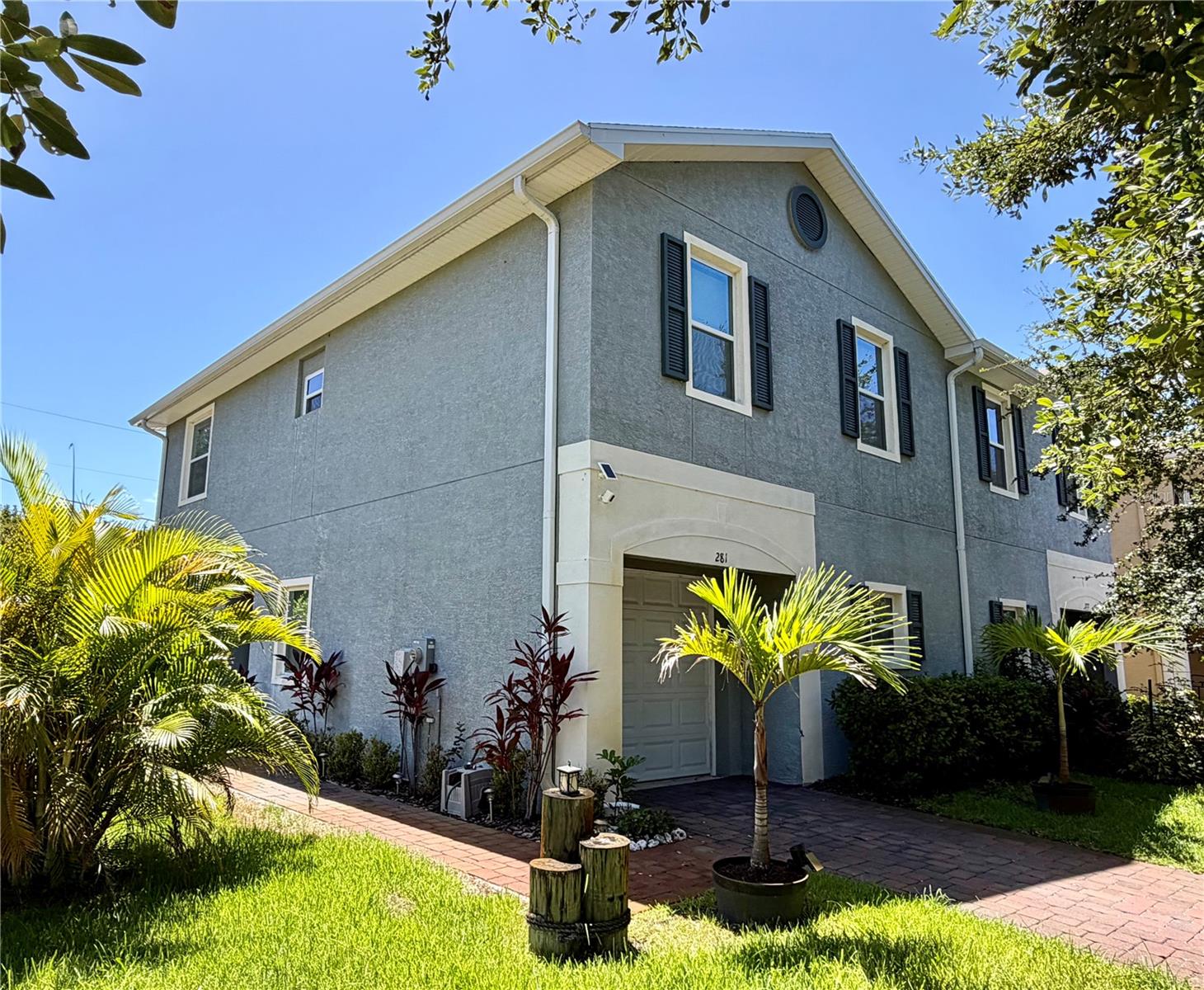281 Ashley Ct, Dunedin, FL 34698 photo
