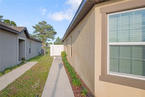 Townhouse in BROOKSVILLE FL 8975 SOUTHERN CHARM CIRCLE 3.jpg