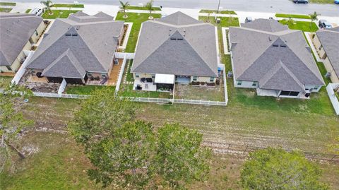Townhouse in BROOKSVILLE FL 8975 SOUTHERN CHARM CIRCLE 36.jpg