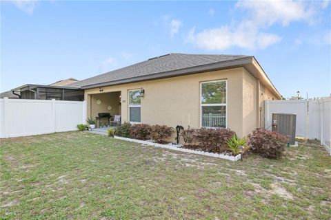Townhouse in BROOKSVILLE FL 8975 SOUTHERN CHARM CIRCLE 30.jpg